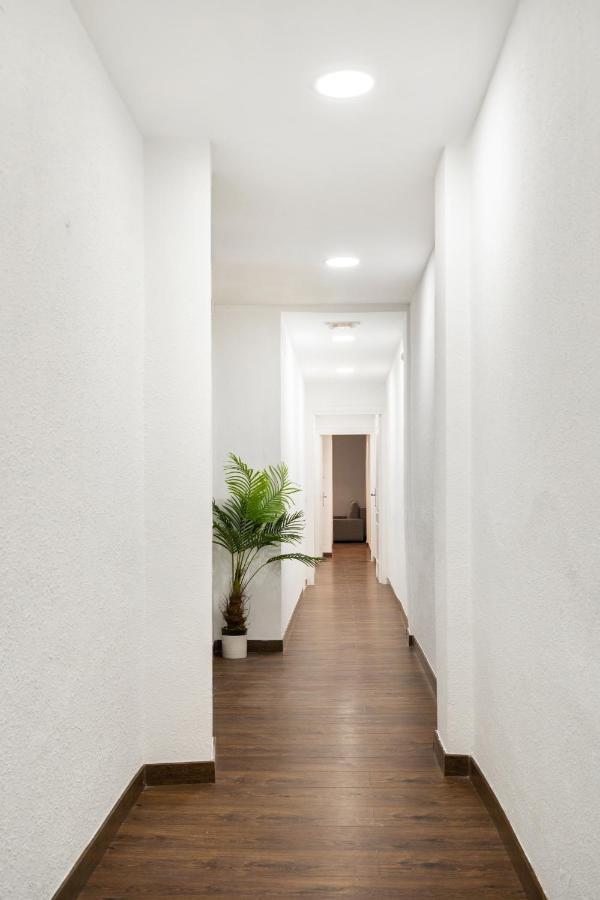 马德里Apartamento En La Puerta Del Sol公寓 外观 照片