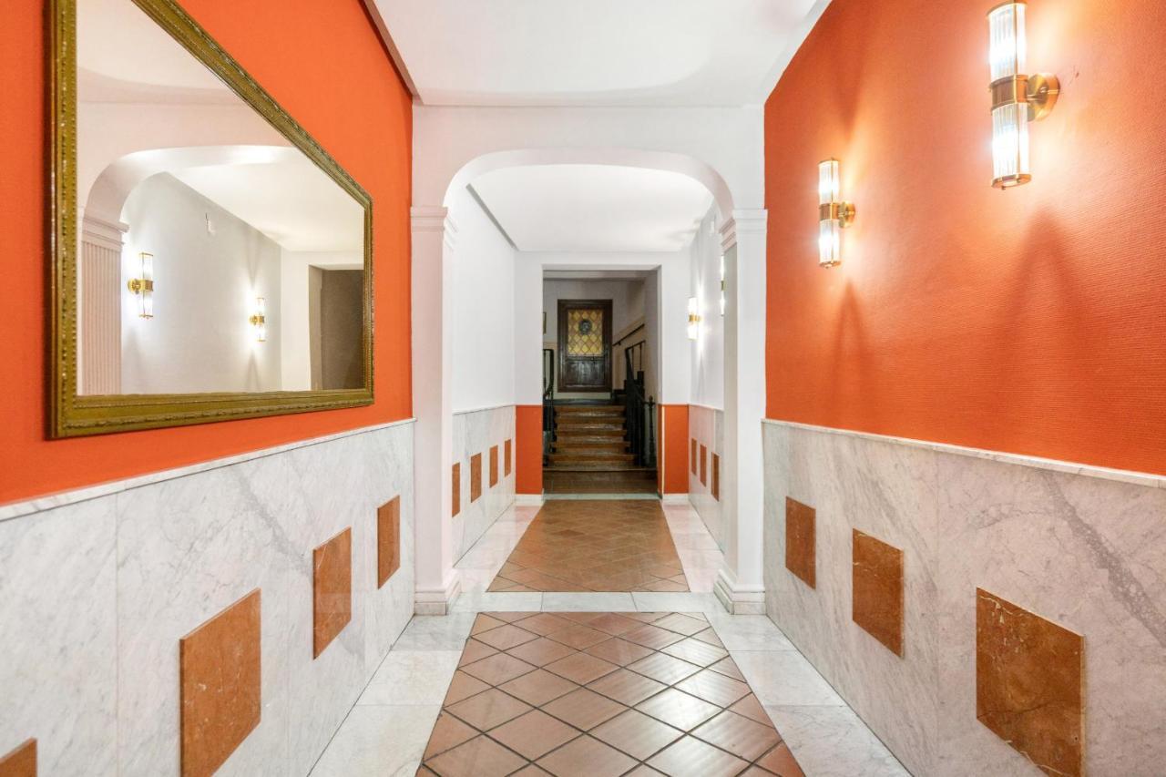 马德里Apartamento En La Puerta Del Sol公寓 外观 照片